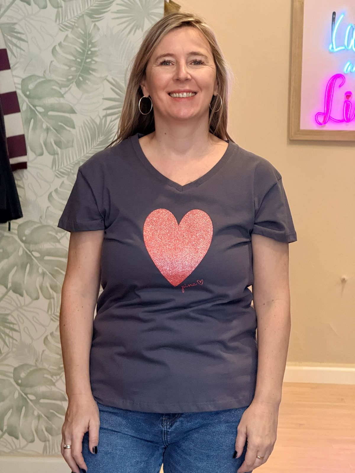 remera pina corazon rojo brillos